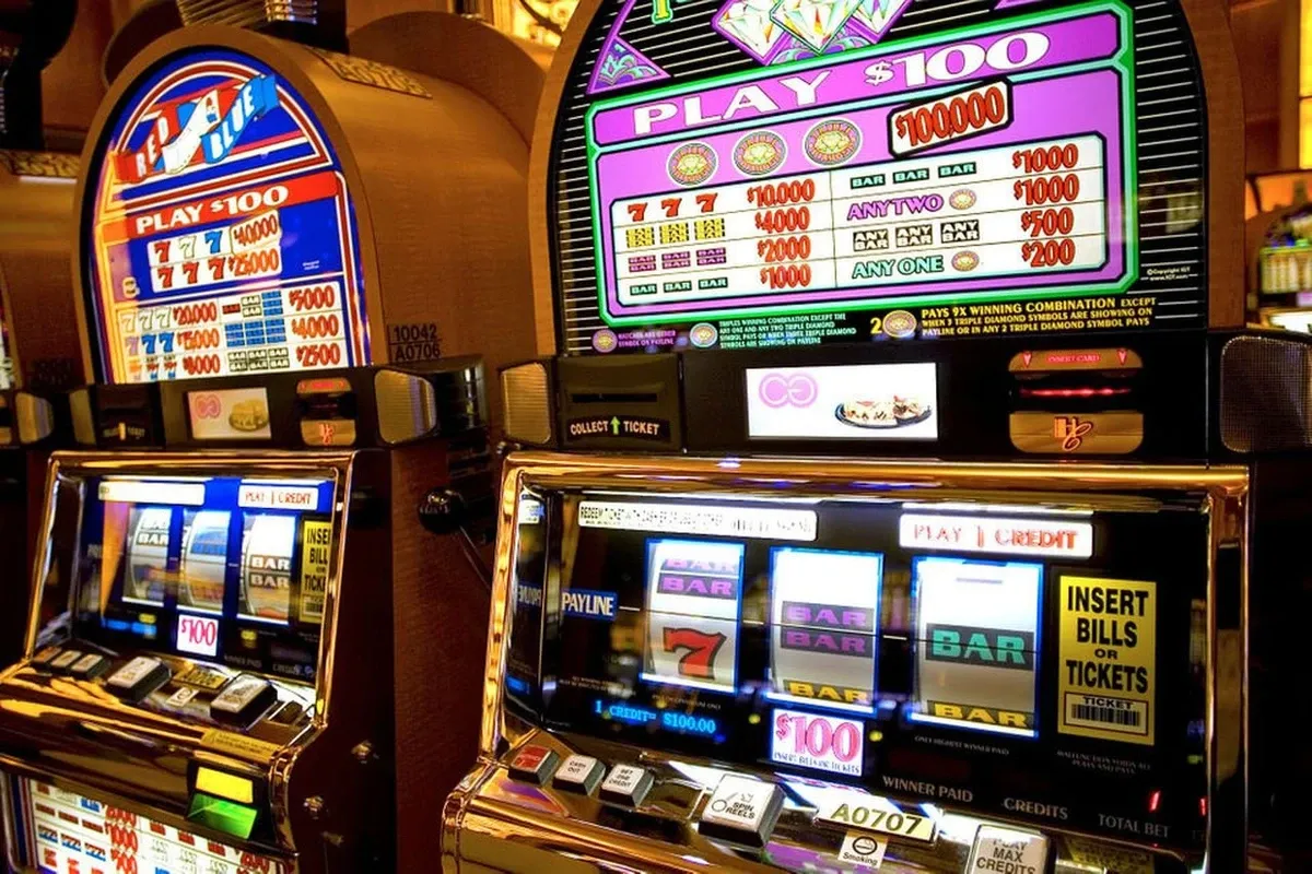 Khám phá thế giới james bond casino royale và những bí mật chưa từng tiết lộ